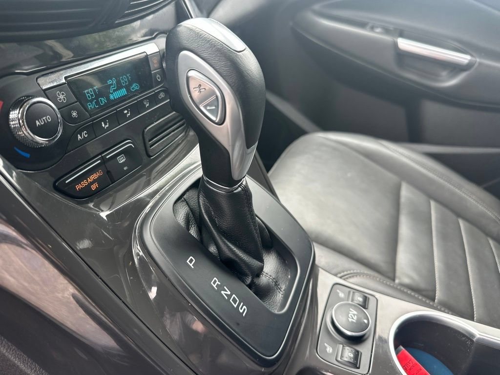 Used 2016 Ford Escape Titanium AWD/4WD image 32