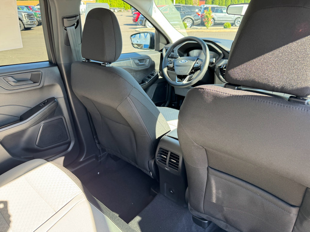 New 2026 Ford Escape Active image 17
