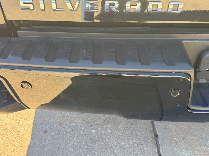 Used 2018 Chevrolet Silverado 1500 High Country image 37