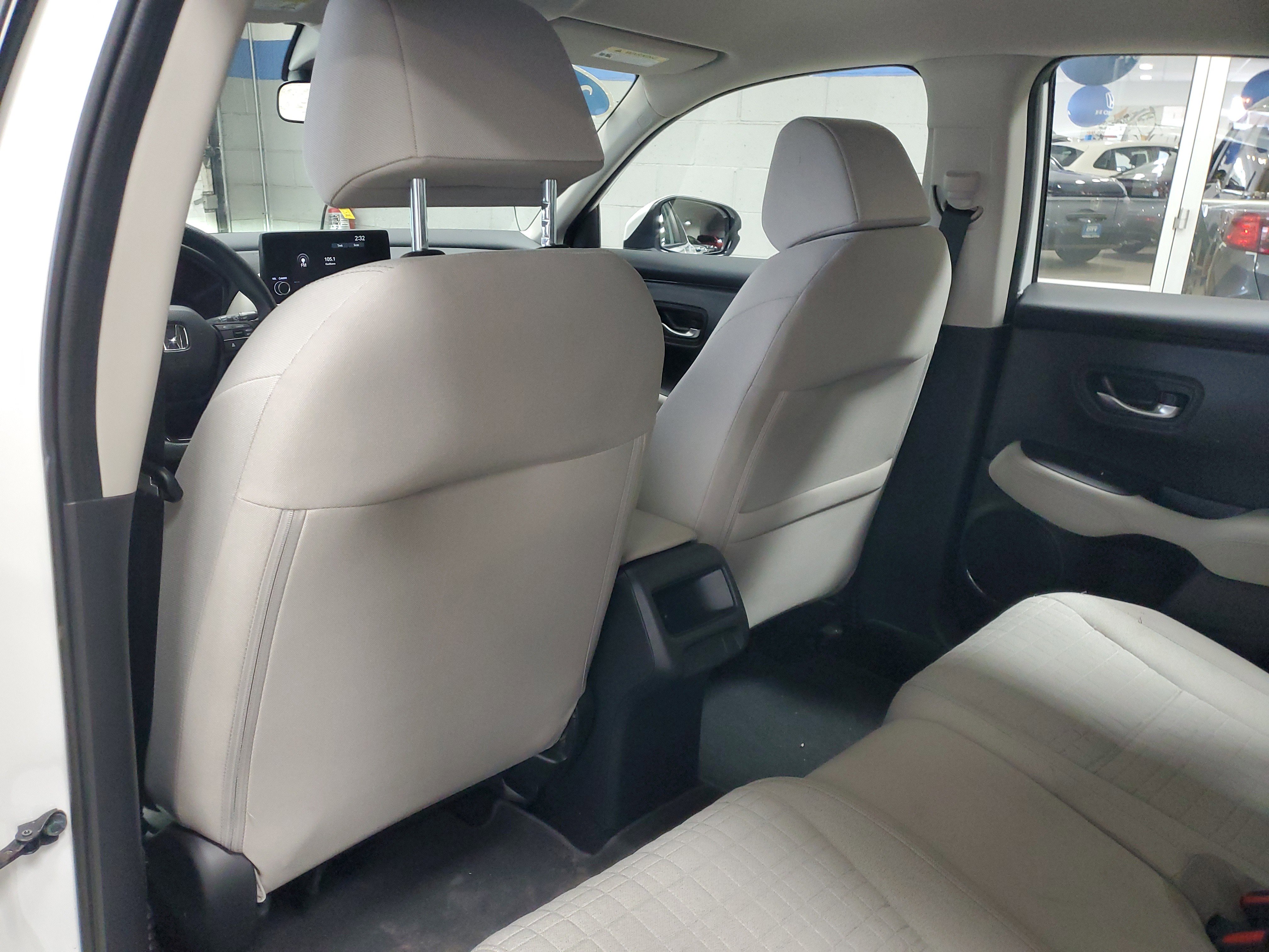 Used 2025 Honda HR-V LX image 11