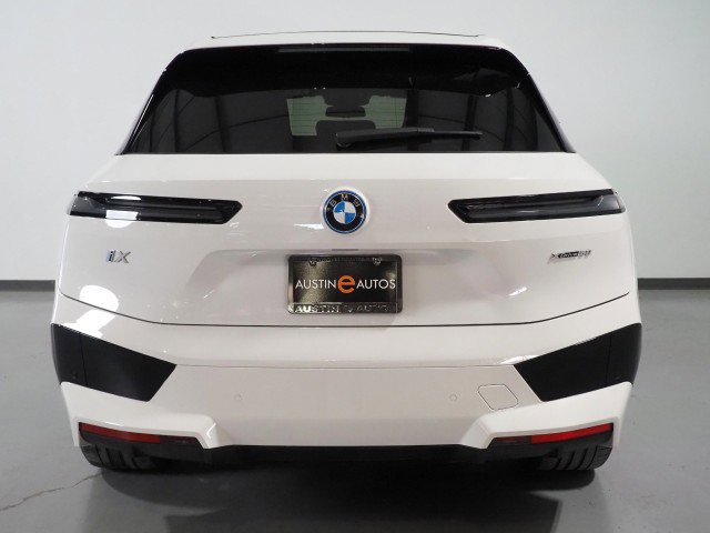 Used 2024 BMW iX xDrive50 w/ Sport Package image 70