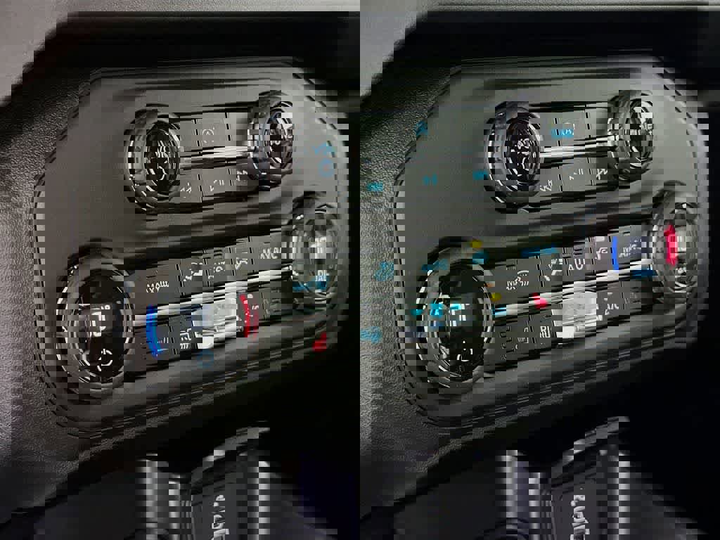 New 2026 Ford Bronco Big Bend AWD/4WD image 18