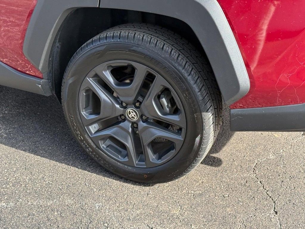 Used 2024 Toyota RAV4 Adventure image 8