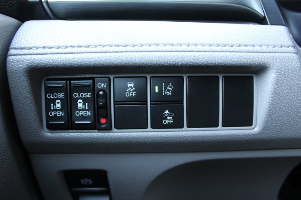 Used 2019 Honda Odyssey EX image 32