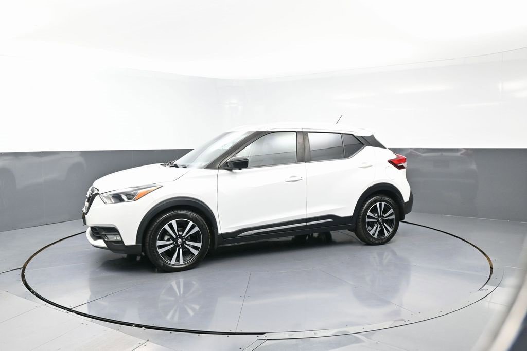 Used 2020 Nissan Kicks SR w/ SR Premium Package image 47