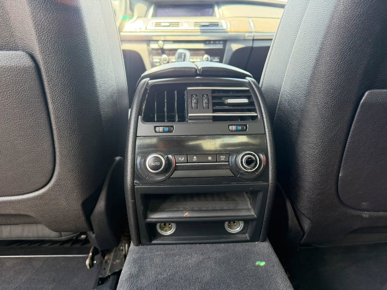 Used 2015 BMW 740Li RWD image 21