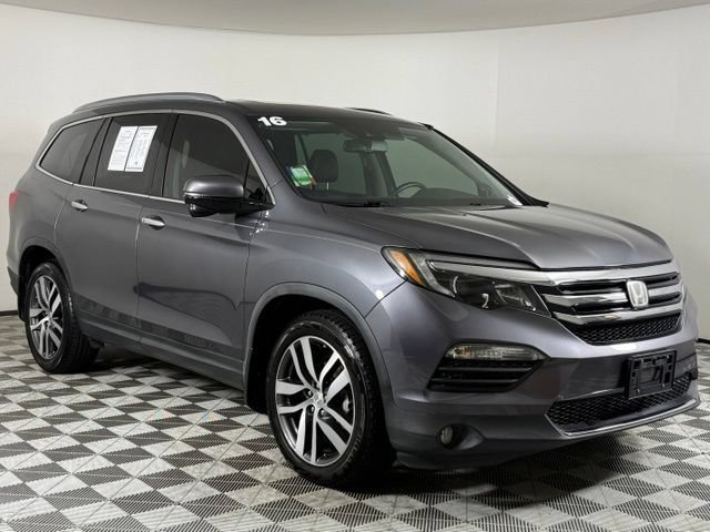 Used 2016 Honda Pilot Touring image 10