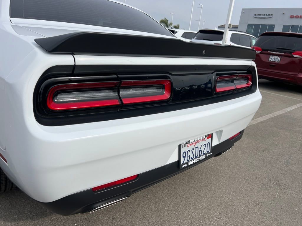 Used 2023 Dodge Challenger SXT w/ Blacktop Package image 13