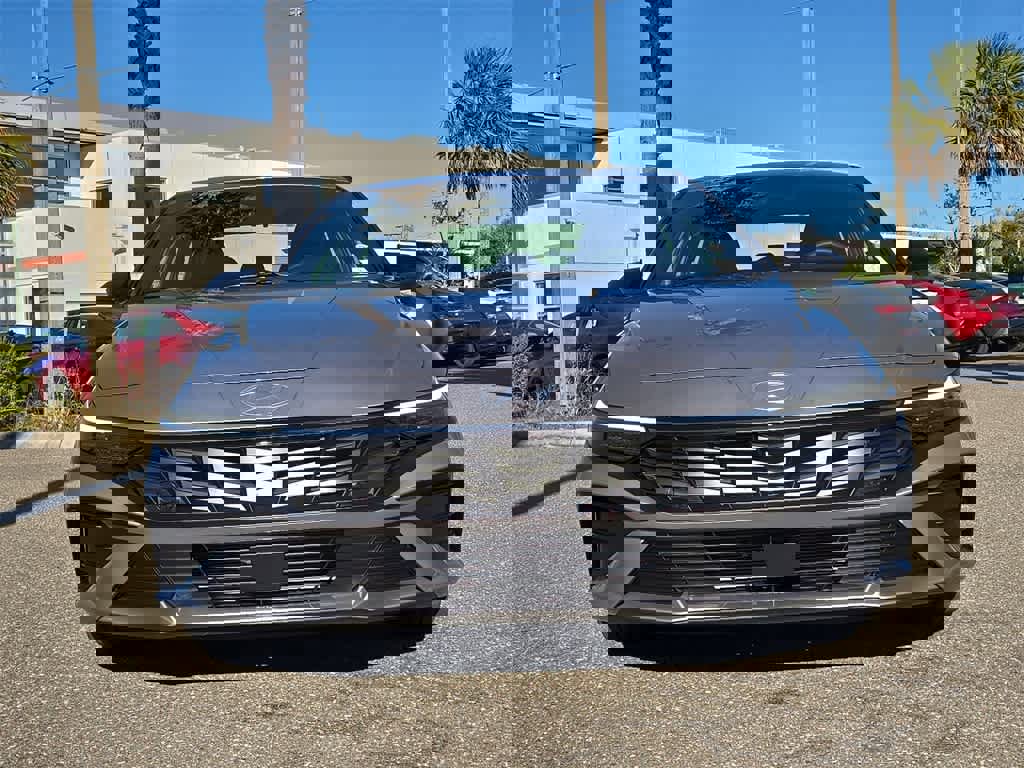 New 2026 Hyundai Elantra SEL Sport Premium image 9