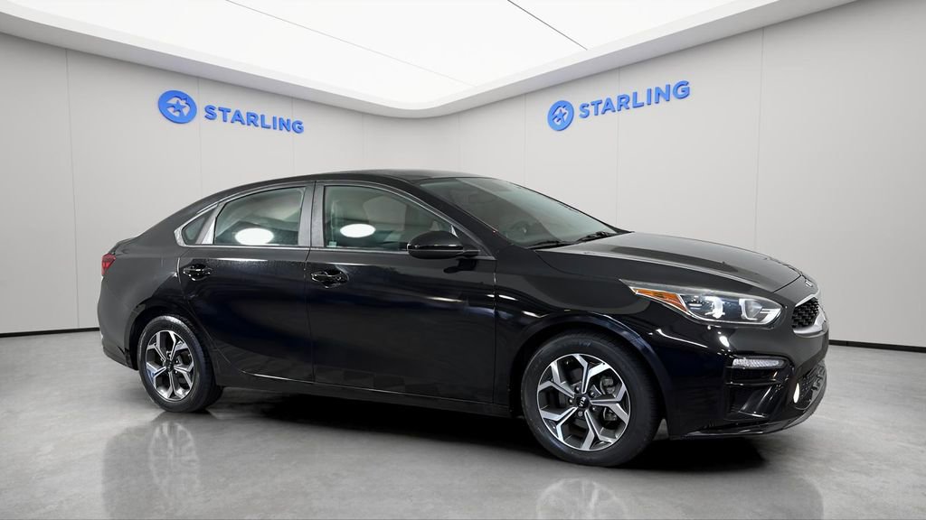 Used 2019 Kia Forte LXS image 12