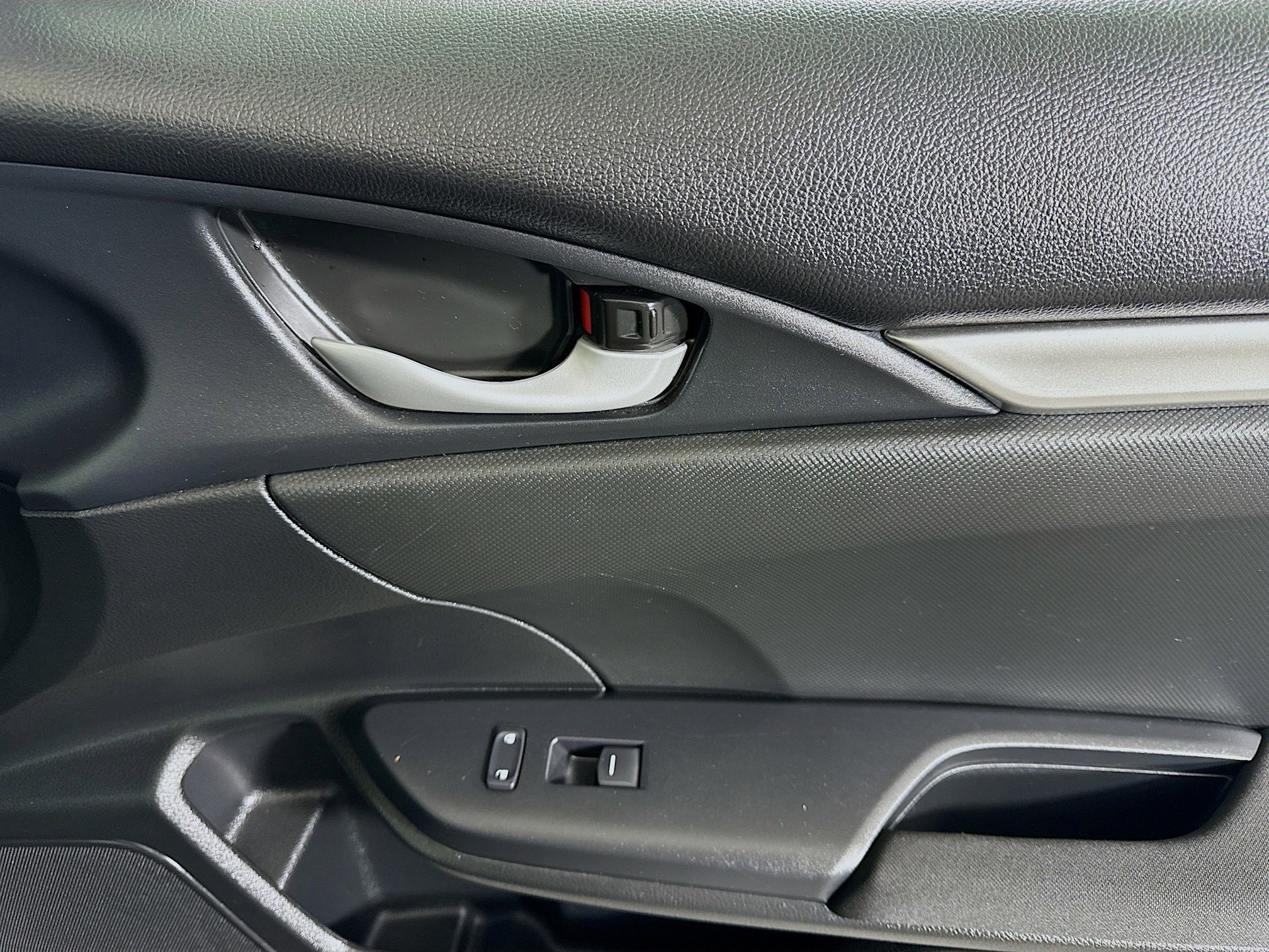 Used 2020 Honda Civic LX image 30