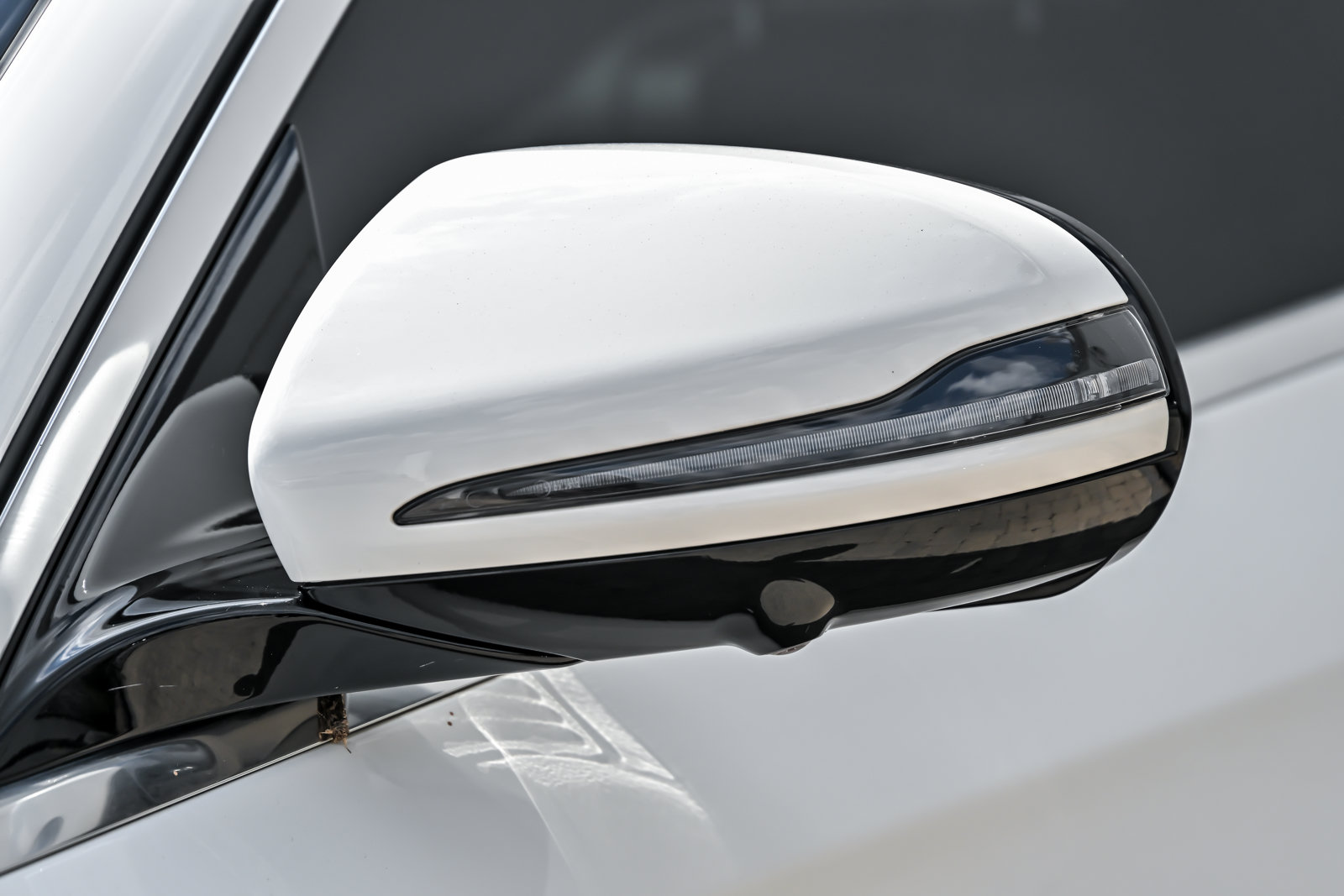 Used 2023 Mercedes-Benz E 350 4MATIC Sedan image 9