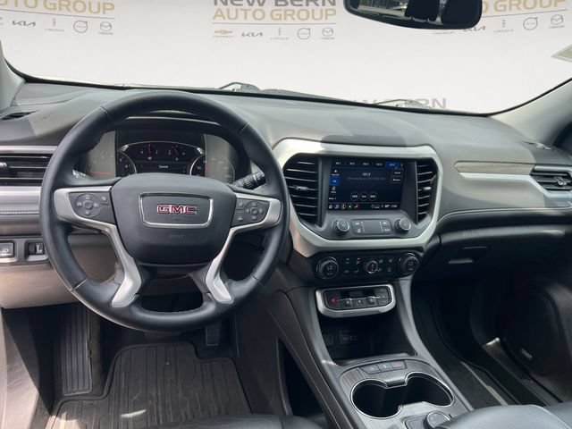 Used 2023 GMC Acadia SLT FWD image 10