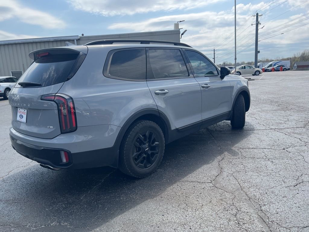 Used 2024 Kia Telluride SX X-Pro image 3