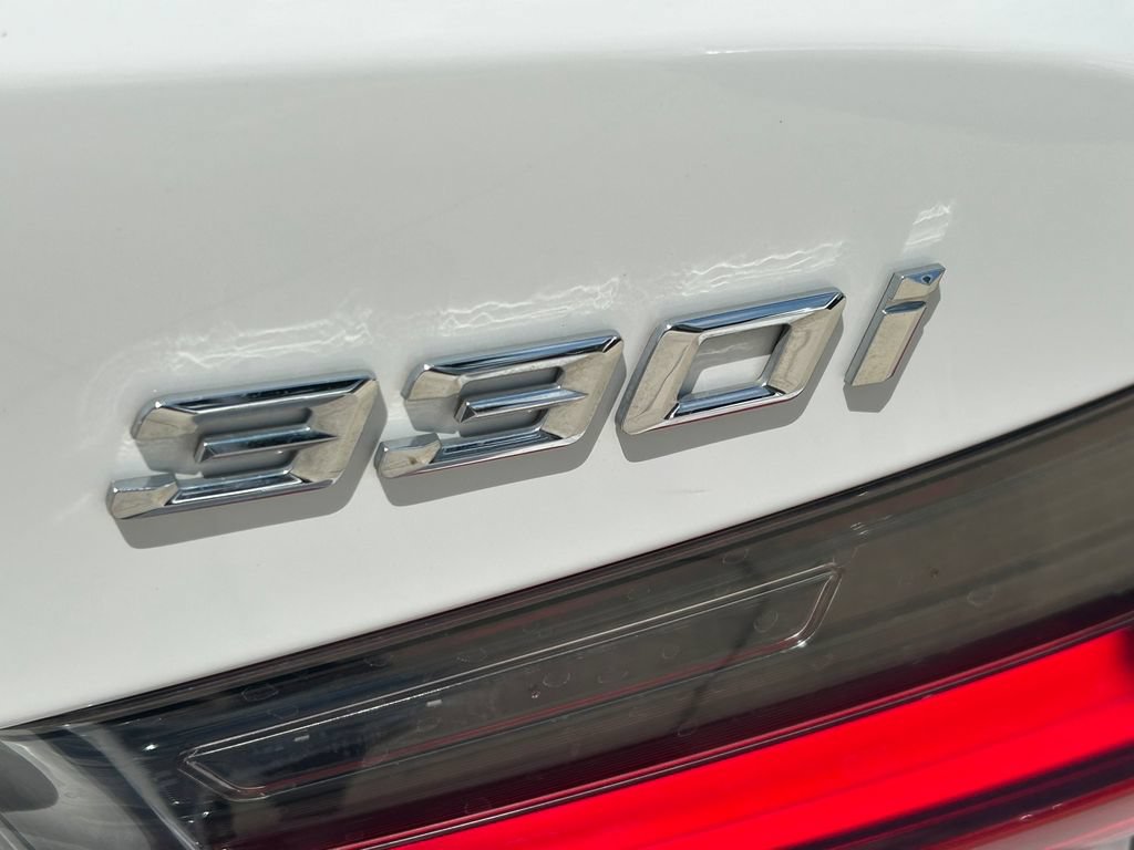 Used 2025 BMW 330i Sedan RWD image 13