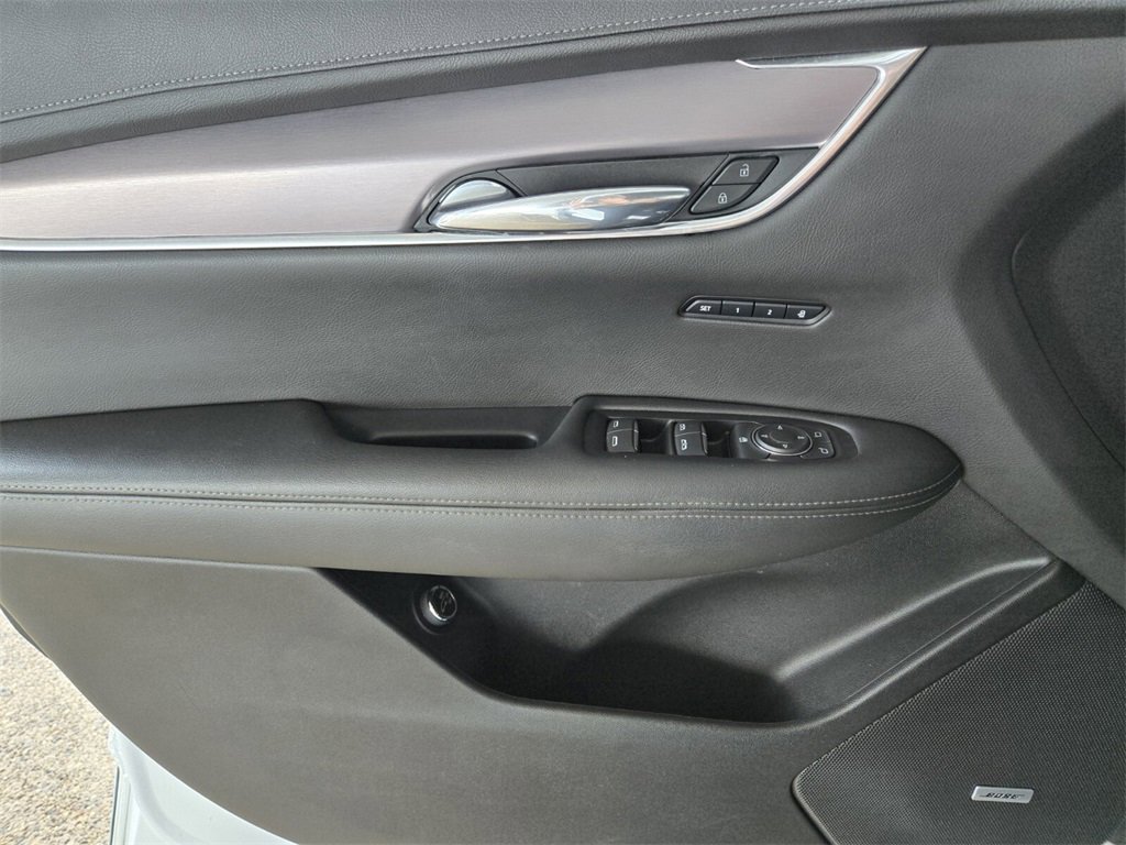 Used 2021 Cadillac XT6 Luxury image 38