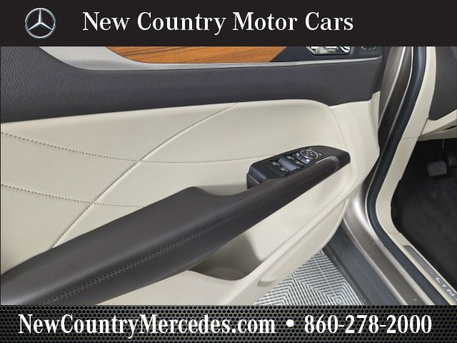 Used 2019 Lincoln MKC Select w/ Select Plus Package image 20