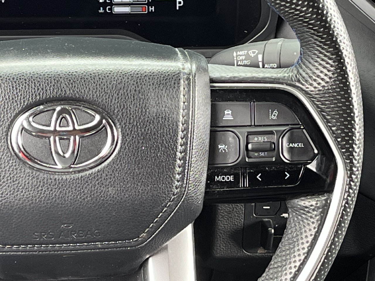 Used 2024 Toyota Tundra Platinum AWD/4WD image 13