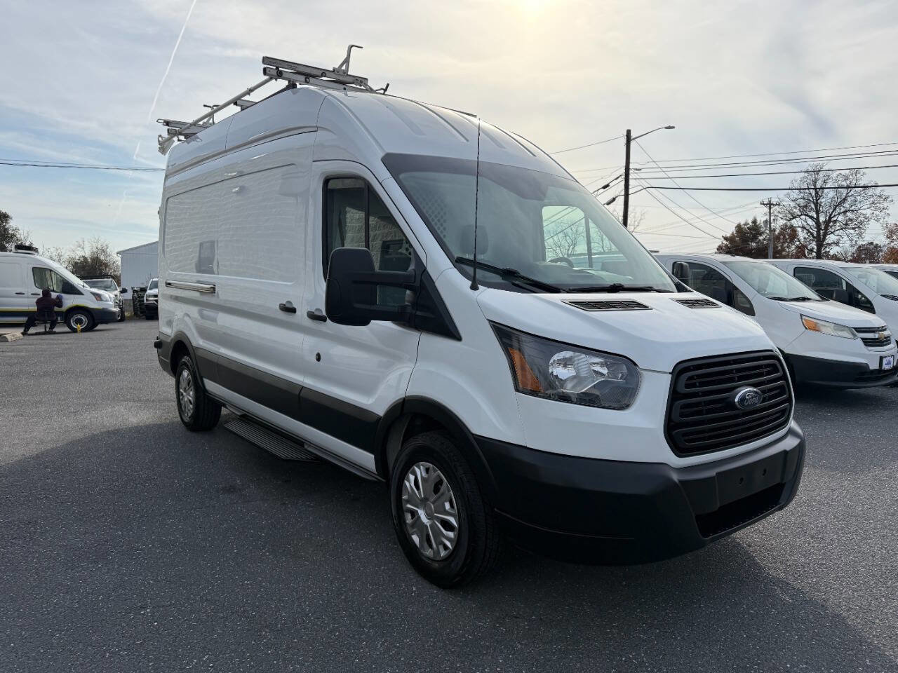 Used 2019 Ford Transit 350 148 High Roof image 4