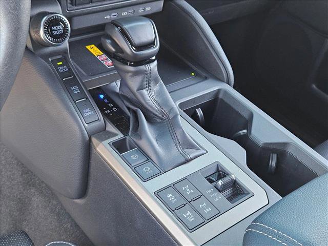 Used 2024 Toyota Land Cruiser w/ Premium Package image 12