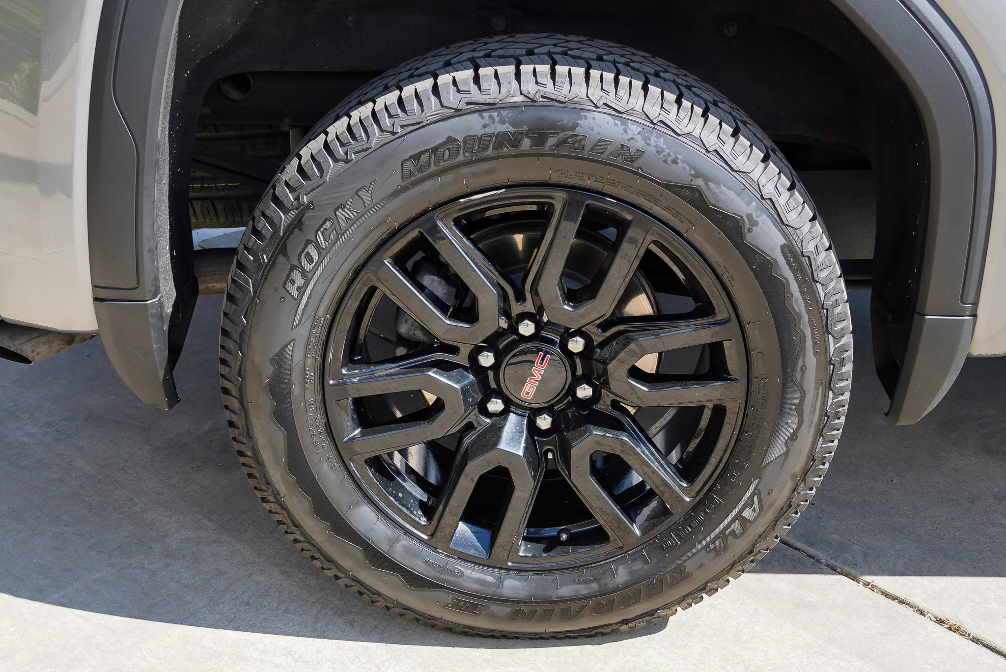 Used 2021 GMC Sierra 1500 Elevation AWD/4WD image 11