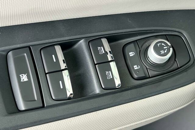 New 2025 Subaru Forester Limited image 13