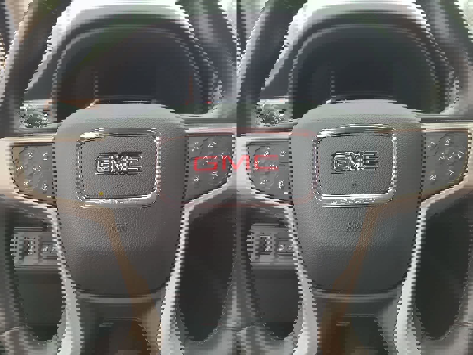 Used 2021 GMC Acadia Denali w/ Denali Technology Package image 23