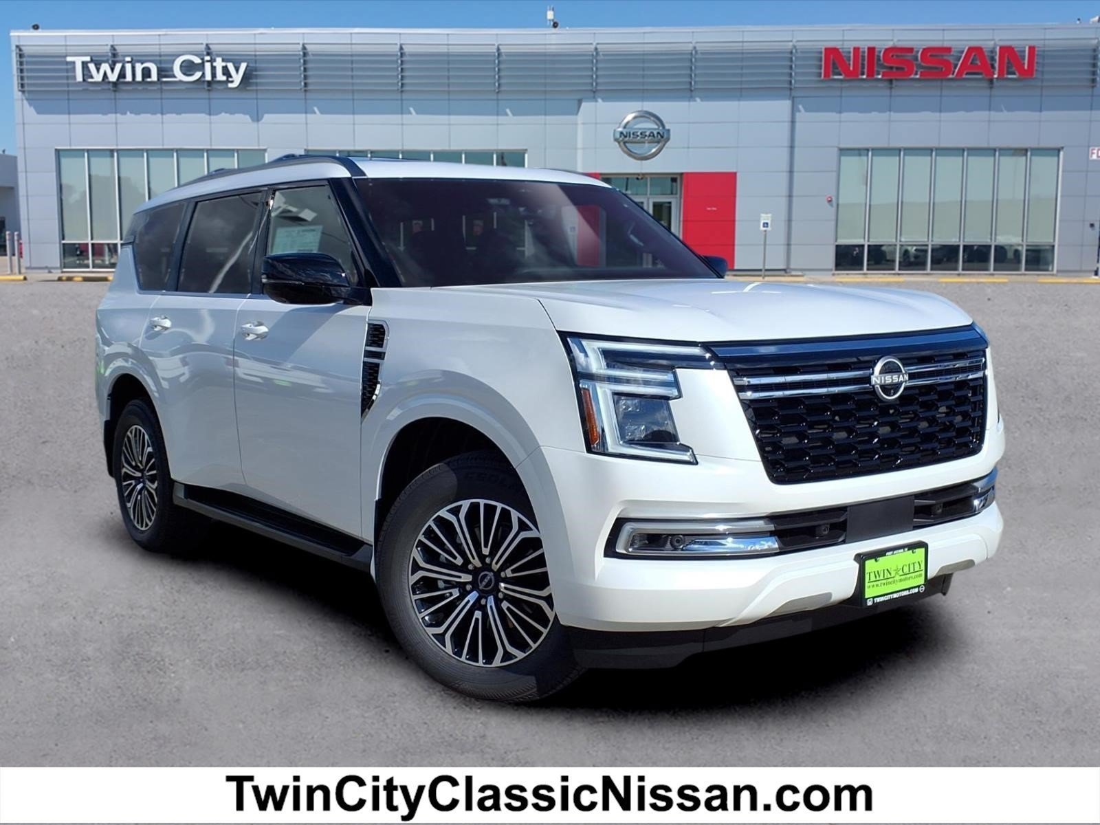 New 2026 Nissan Armada Platinum AWD/4WD image 1