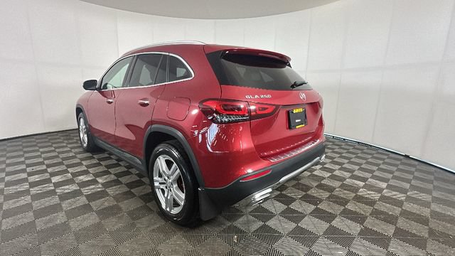 Used 2021 Mercedes-Benz GLA 250 4MATIC image 5