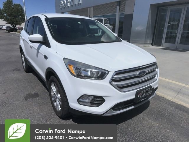 Used 2019 Ford Escape SE AWD/4WD image 3