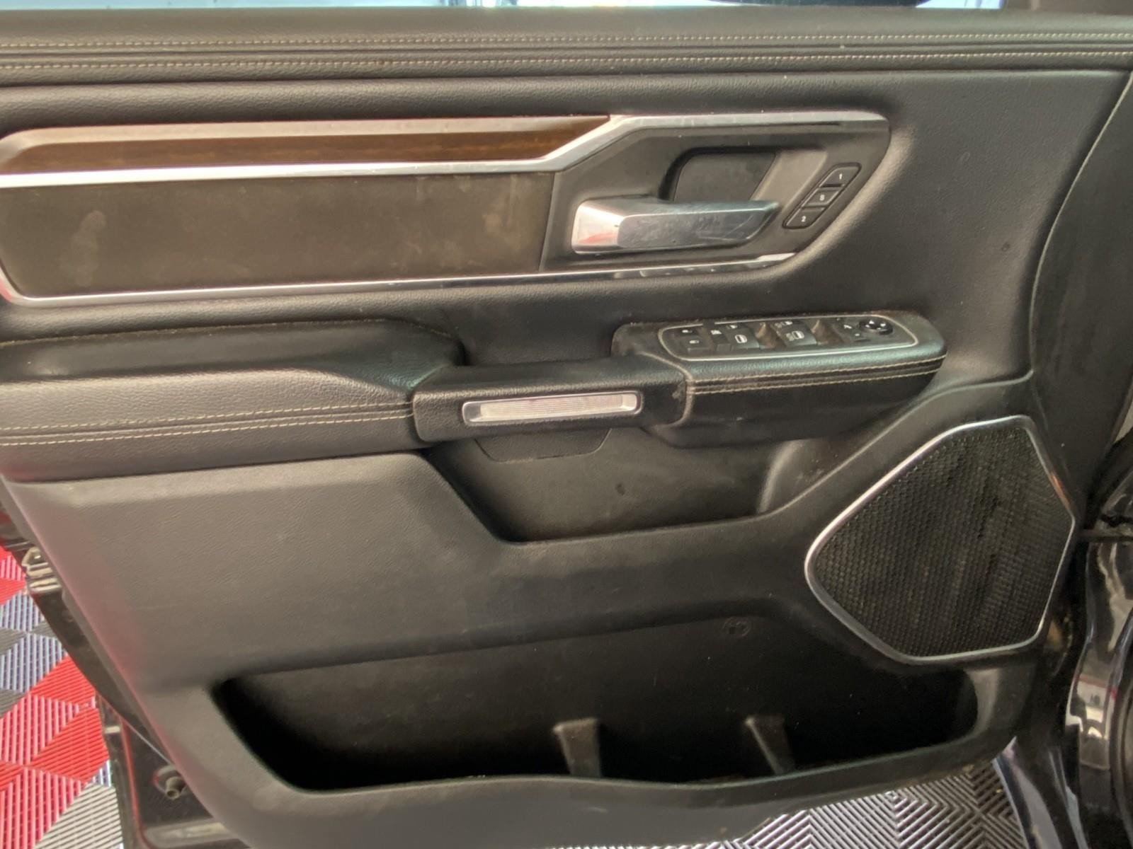 Used 2021 RAM 1500 Laramie AWD/4WD image 13
