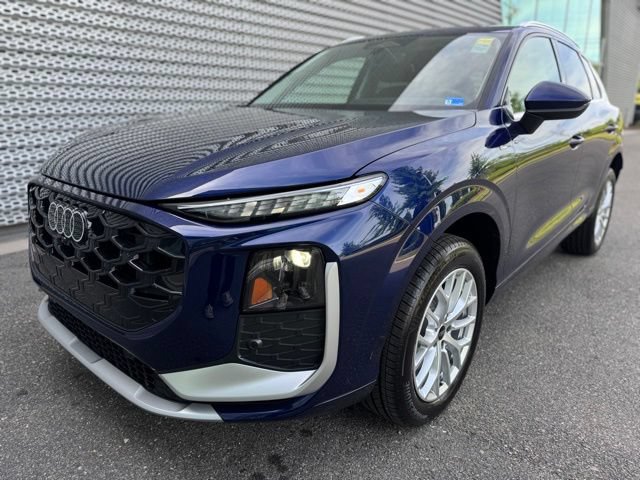 New 2026 Audi Q3 quattro 2.0T