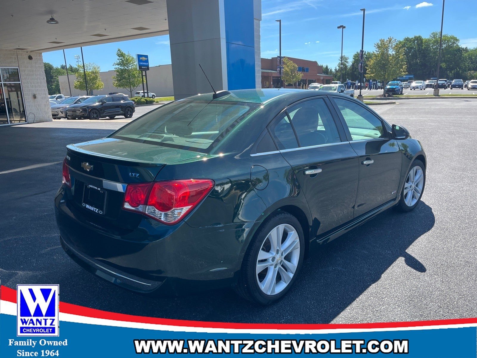 Used 2015 Chevrolet Cruze LTZ w/ Sun, Sound and Sport Package FWD image 6
