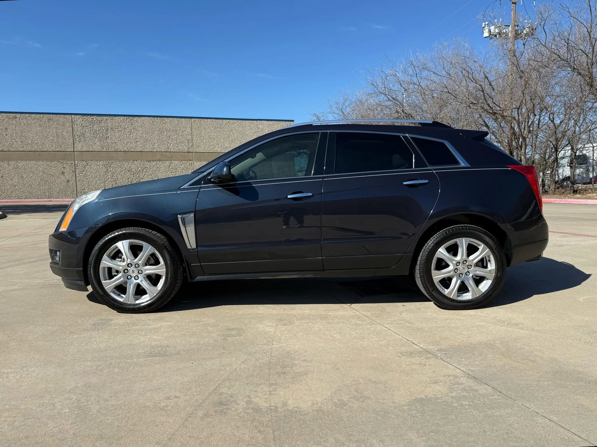 Used 2016 Cadillac SRX Performance w/ Driver Assist Package image 3