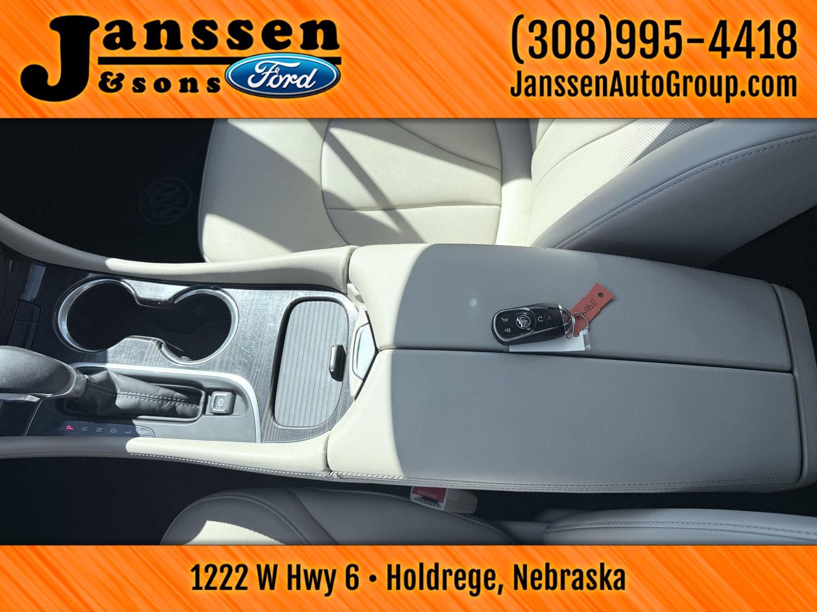 Used 2020 Buick Envision Essence AWD/4WD image 27