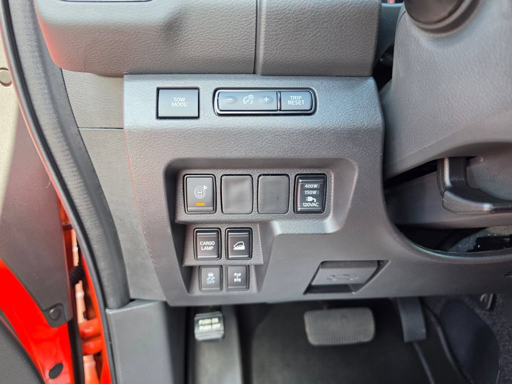 Used 2025 Nissan Frontier PRO-4X w/ Pro Premium Package AWD/4WD image 21