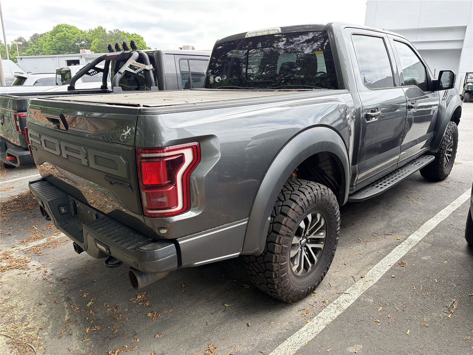Used 2019 Ford F150 Raptor w/ Equipment Group 802A Luxury AWD/4WD image 4