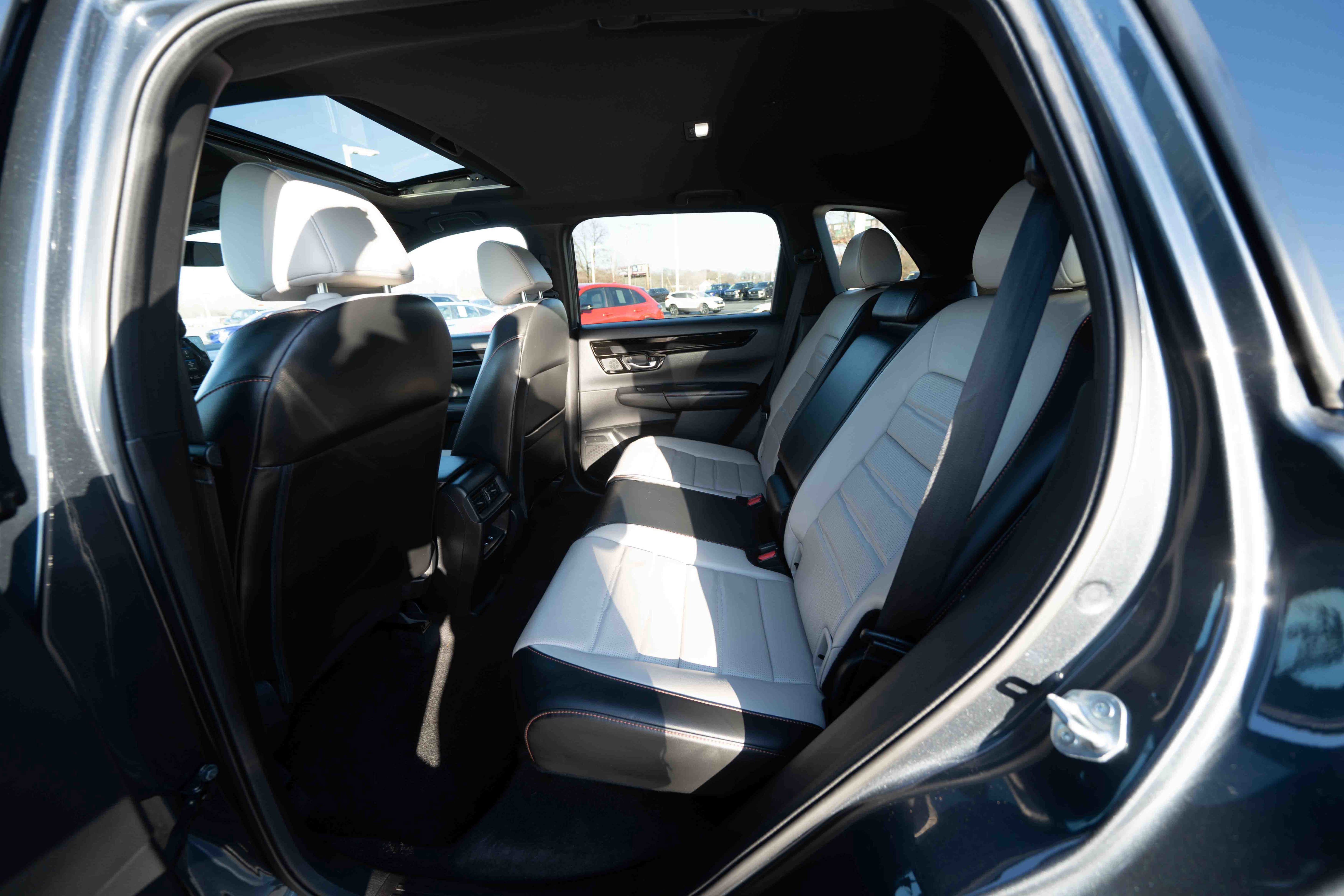 Certified 2025 Honda CR-V Sport Touring image 23