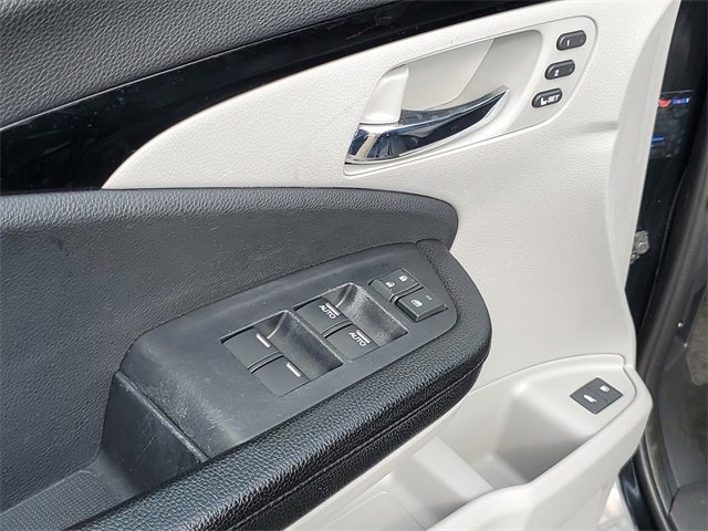 Used 2018 Honda Pilot Elite image 17