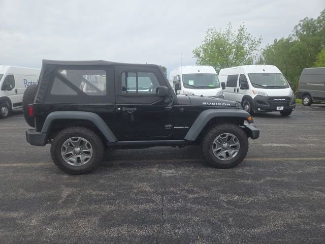 Used 2016 Jeep Wrangler Rubicon w/ Connectivity Group AWD/4WD image 7