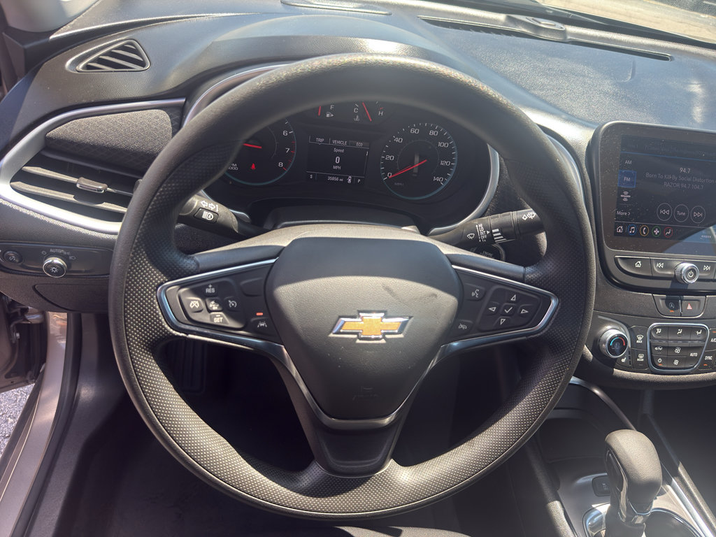 Used 2024 Chevrolet Malibu LT FWD image 16