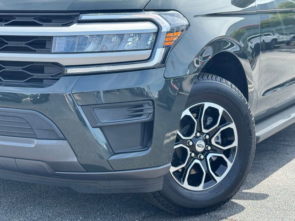 Used 2022 Ford Expedition XL RWD image 4