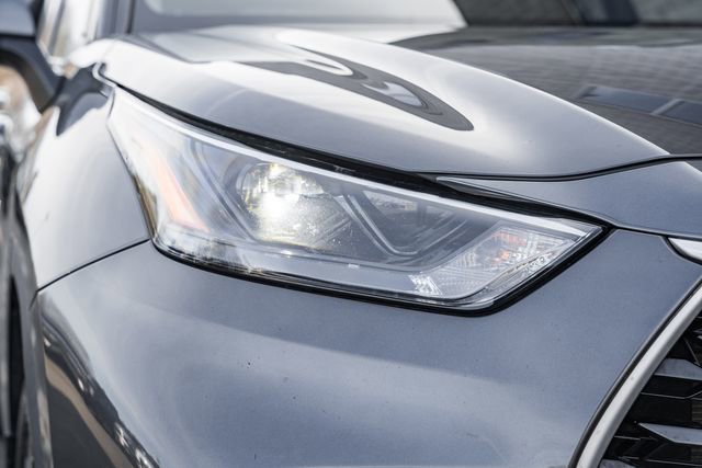 Used 2022 Toyota Highlander XLE image 15