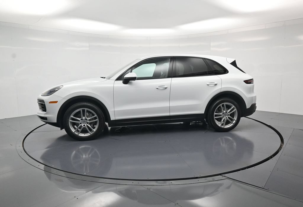Certified 2020 Porsche Cayenne AWD/4WD image 2