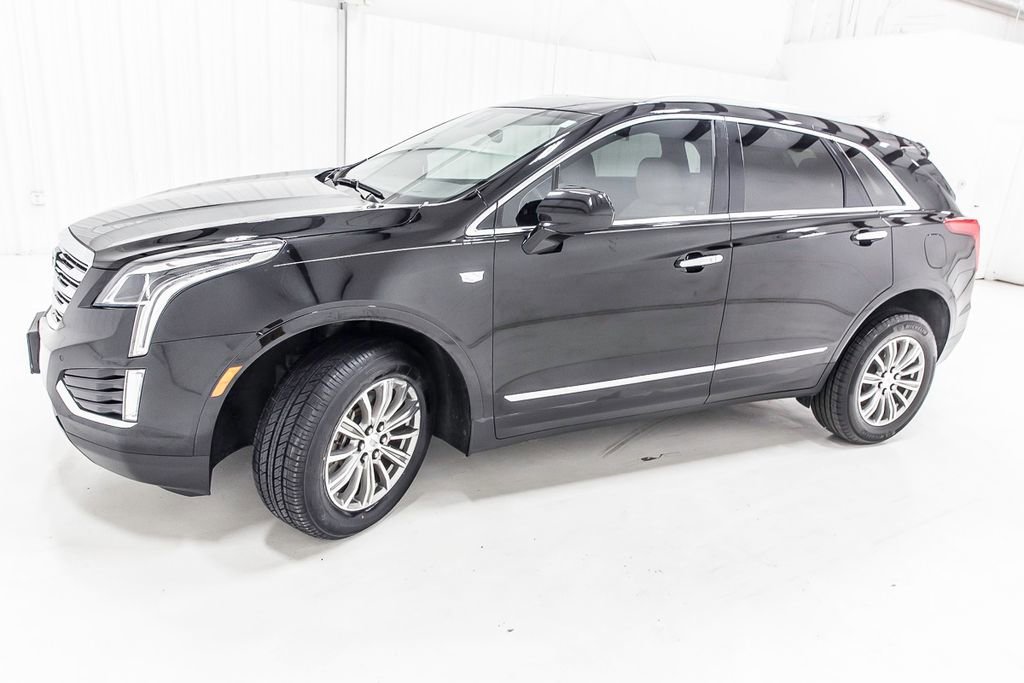 Used 2019 Cadillac XT5 Luxury FWD image 3