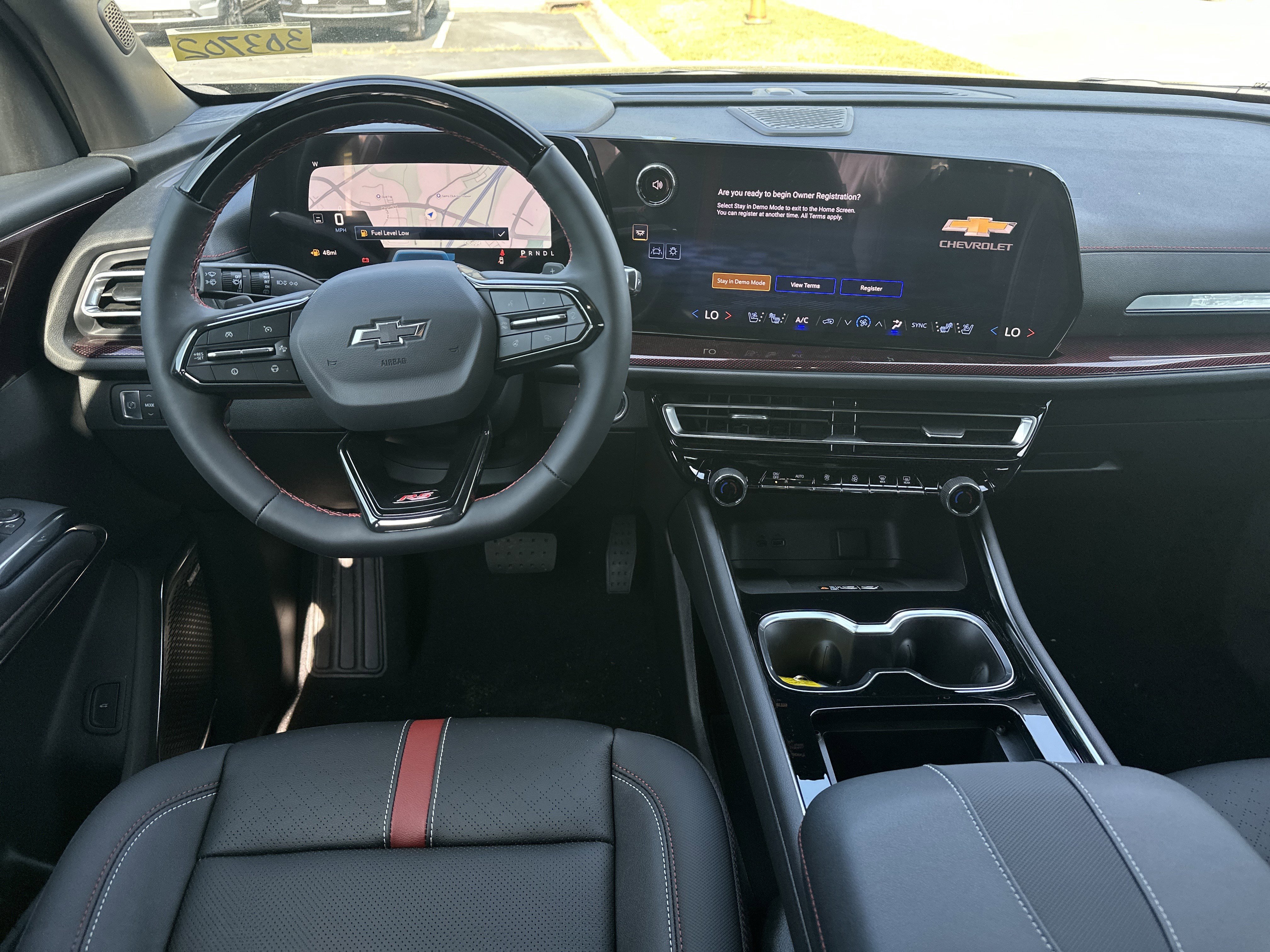 New 2026 Chevrolet Traverse RS image 23