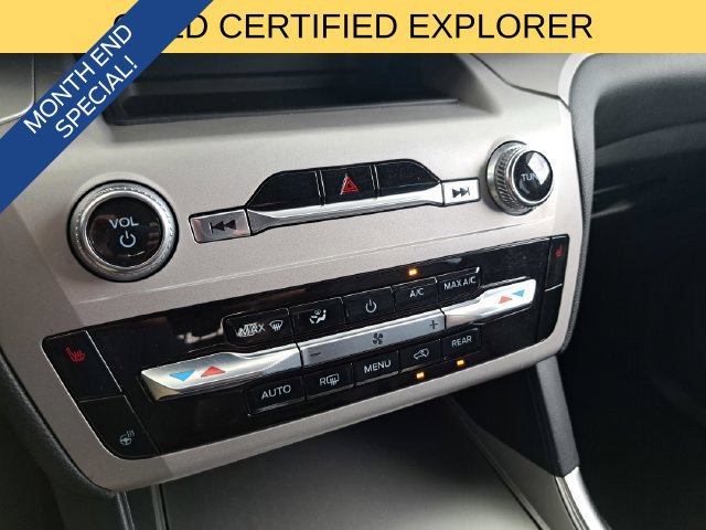 Used 2024 Ford Explorer XLT w/ Equipment Group 202A RWD image 13