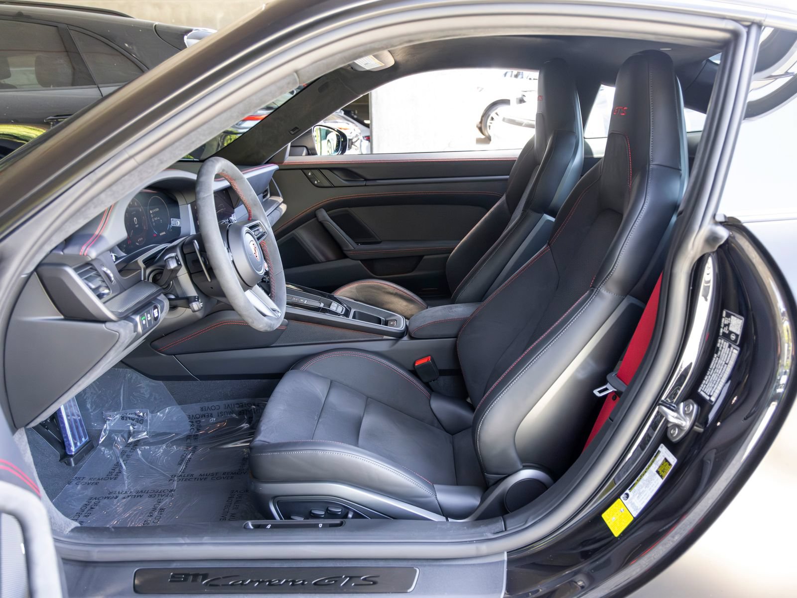 Certified 2026 Porsche 911 Carrera GTS RWD image 32