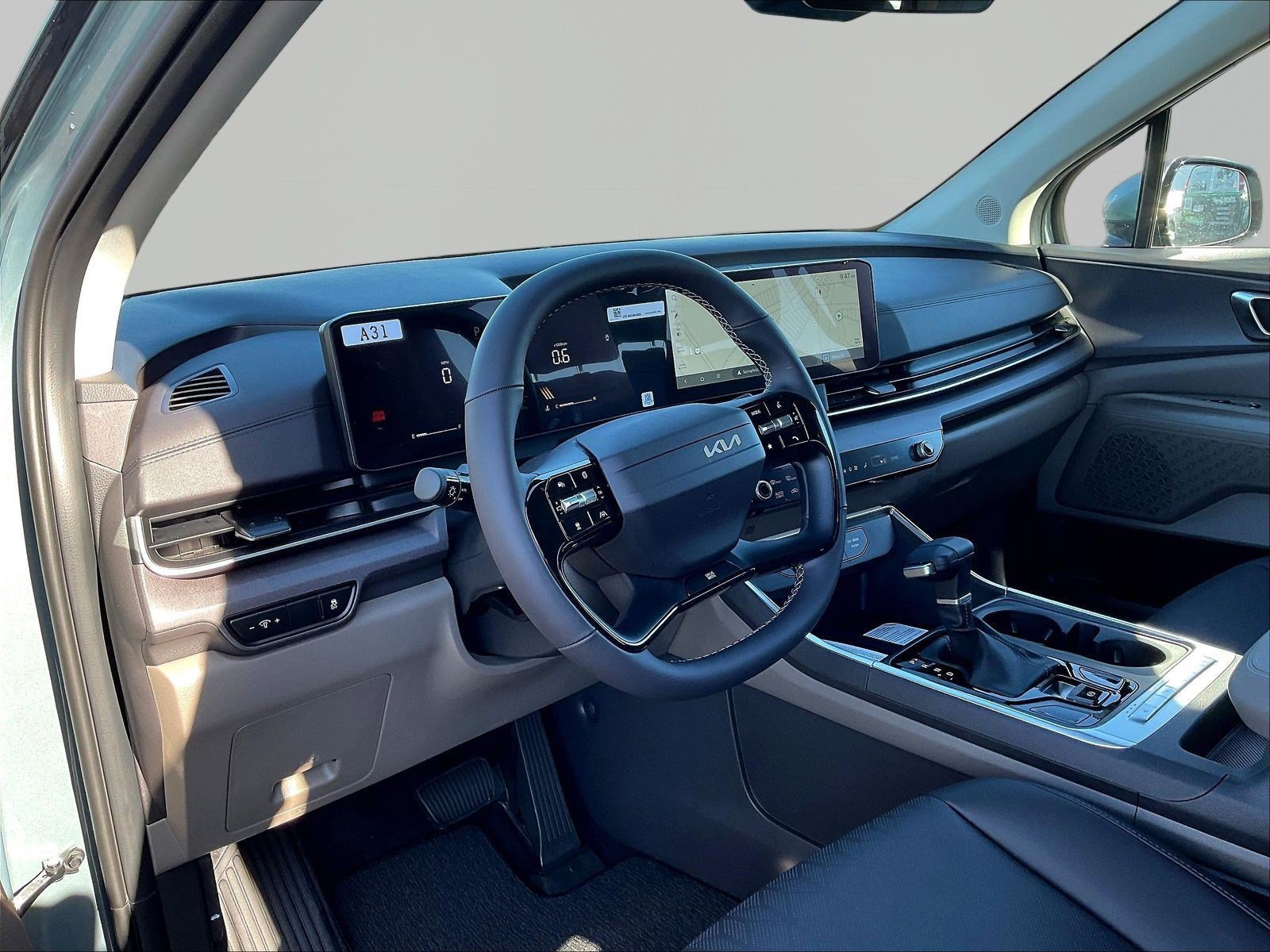 New 2027 Kia Carnival EX FWD image 16