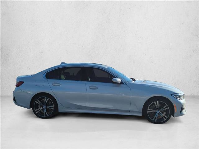 Used 2020 BMW 330i Sedan w/ Convenience Package RWD image 4
